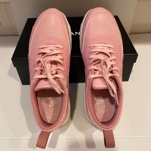 COPY - Nike pink air max Thea